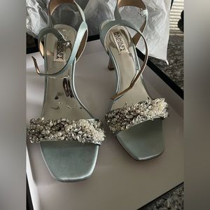 BADGLEY MISCHKA Size 8 Blue wedding shoes